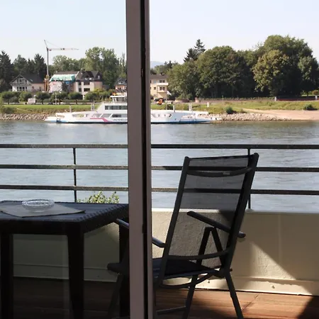 Lägenhet Rheinblick 6 *